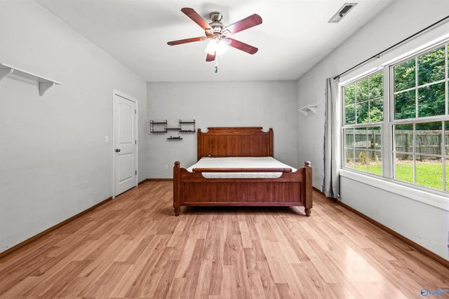 991 Manley Road, Hazel Green, AL 35750