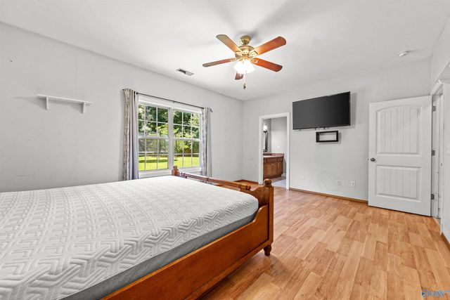 991 Manley Road, Hazel Green, AL 35750