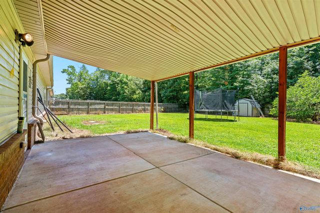 991 Manley Road, Hazel Green, AL 35750