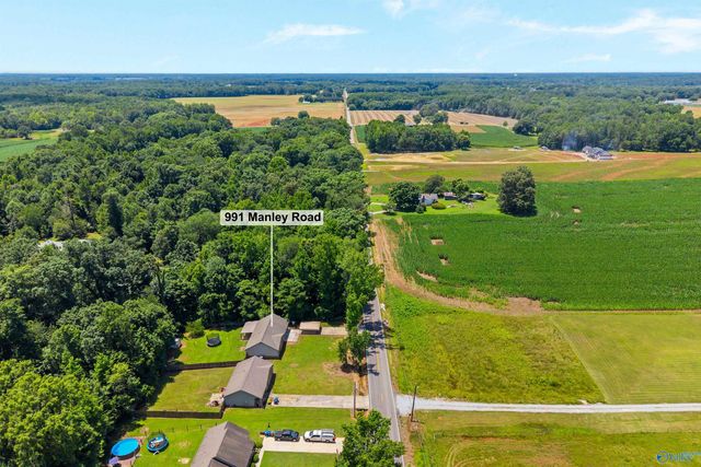 991 Manley Road, Hazel Green, AL 35750