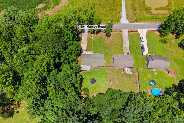 991 Manley Road, Hazel Green, AL 35750