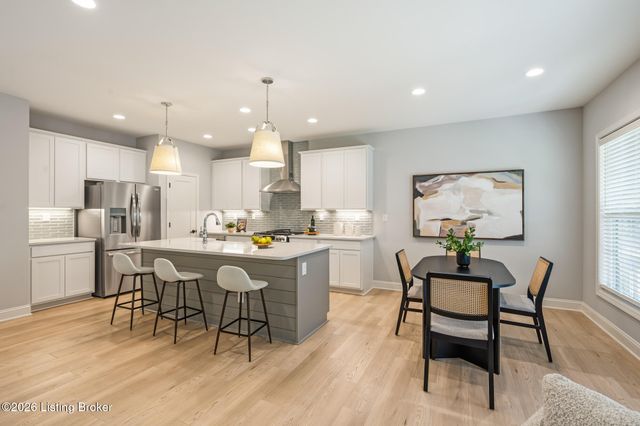 14101 Kings Chapel Way, Louisville, KY 40245
