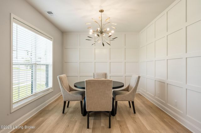 14101 Kings Chapel Way, Louisville, KY 40245