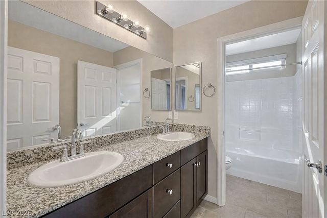 2934 Caxton Grove Drive, Henderson, NV 89052