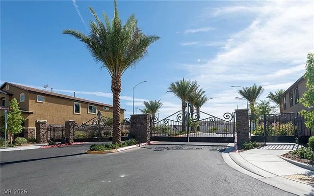 2934 Caxton Grove Drive, Henderson, NV 89052