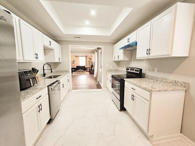 15 S COX ST, Memphis, TN 38104