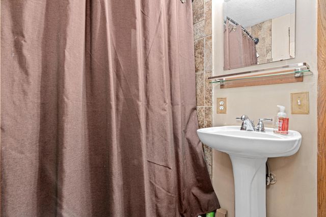 5233 Heritage Hills Drive, Bloomington, MN 55437