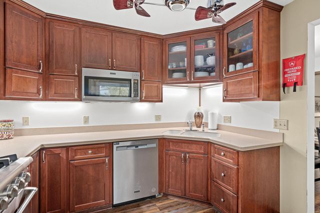 5233 Heritage Hills Drive, Bloomington, MN 55437