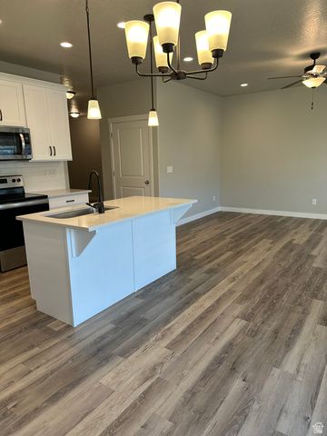 4102 W HARMONY DR, Lehi, UT 84043