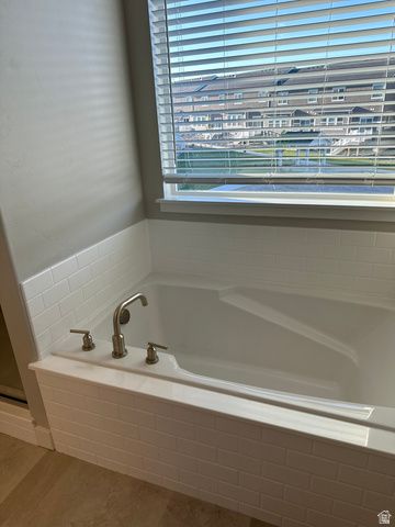 4102 W HARMONY DR, Lehi, UT 84043