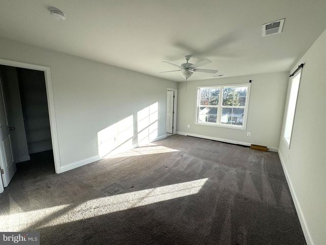 3541 OAK DR, Edgewater, MD 21037