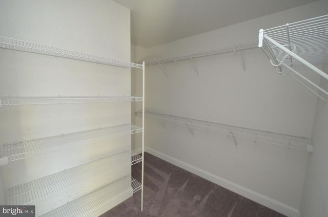 3541 OAK DR, Edgewater, MD 21037