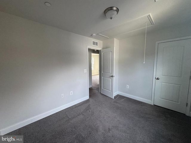 3541 OAK DR, Edgewater, MD 21037