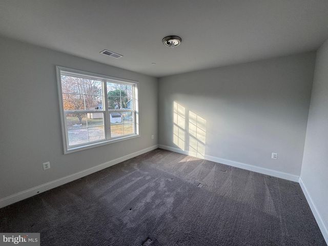 3541 OAK DR, Edgewater, MD 21037