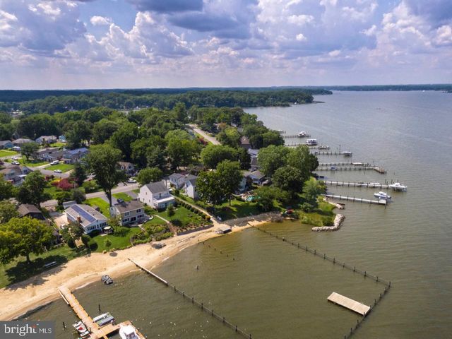 3541 OAK DR, Edgewater, MD 21037