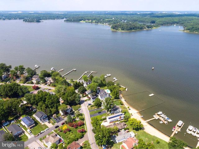 3541 OAK DR, Edgewater, MD 21037