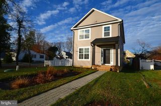 3541 OAK DR, Edgewater, MD 21037