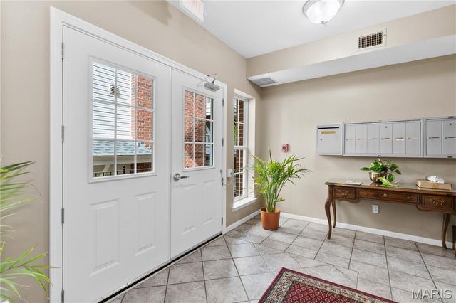 505 North and South 3b, University City, MO 63130