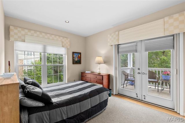 505 North and South 3b, University City, MO 63130