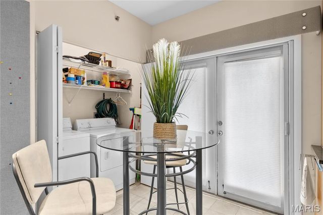 505 North and South 3b, University City, MO 63130