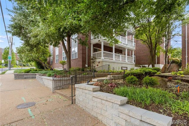 505 North and South 3b, University City, MO 63130