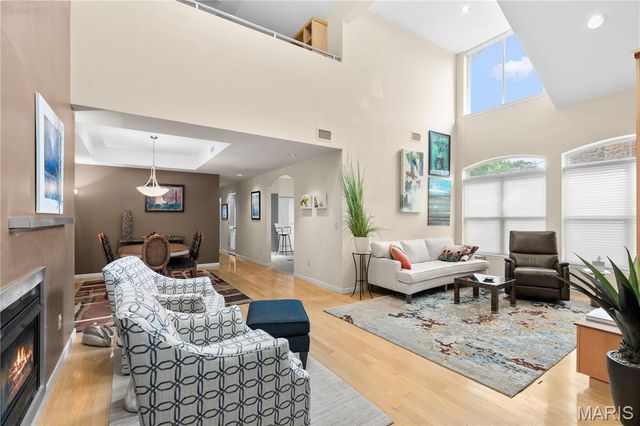 505 North and South 3b, University City, MO 63130