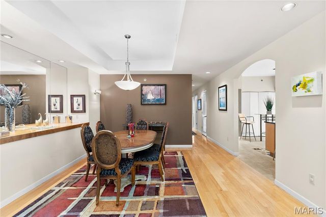 505 North and South 3b, University City, MO 63130