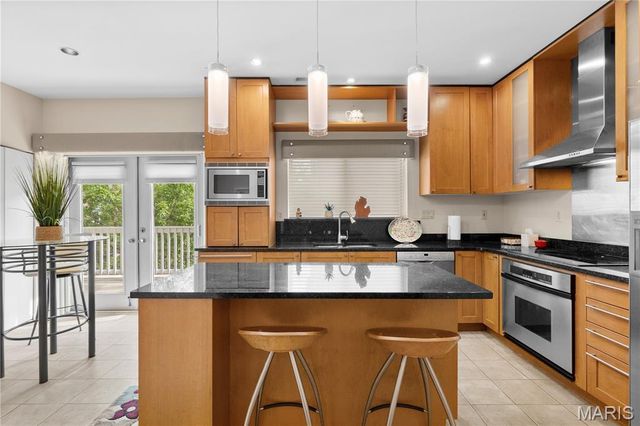 505 North and South 3b, University City, MO 63130
