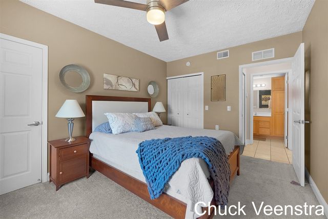5668 E Town 5, Hudsonville, MI 49426