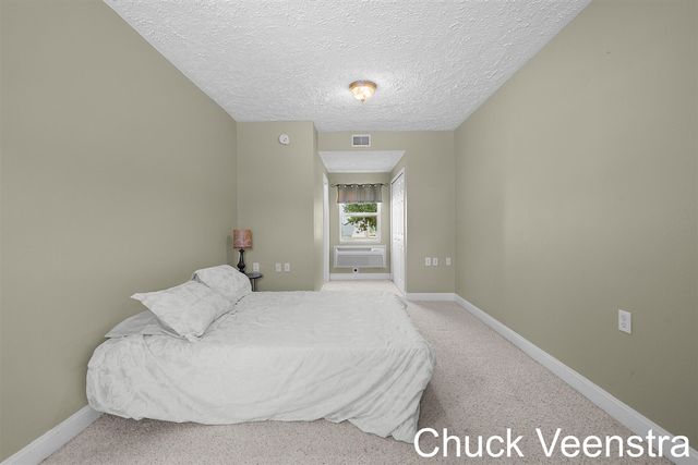 5668 E Town 5, Hudsonville, MI 49426
