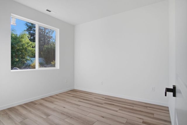 1702 5TH St, Cheney, WA 99004