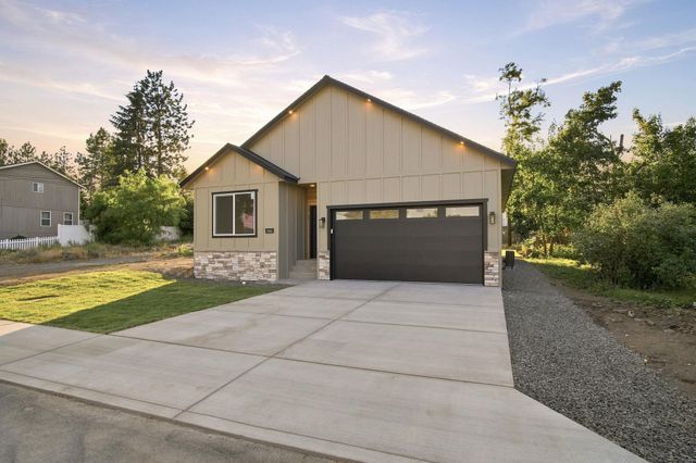 1702 5TH St, Cheney, WA 99004
