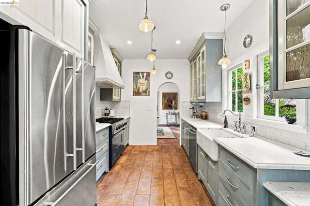 893 Santa Barbara Rd, Berkeley, CA 94707