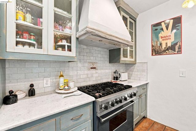 893 Santa Barbara Rd, Berkeley, CA 94707
