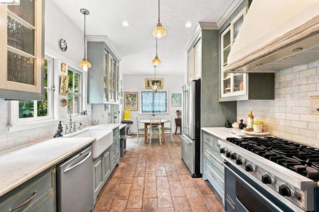 893 Santa Barbara Rd, Berkeley, CA 94707