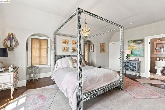 893 Santa Barbara Rd, Berkeley, CA 94707