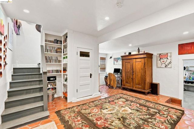 893 Santa Barbara Rd, Berkeley, CA 94707