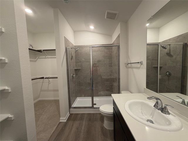 121 Honey Bee RD, Jarrell, TX 76537