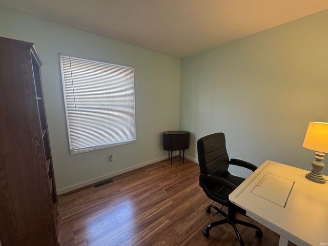 1133 Rosewood Drive, Peru, IN 46970