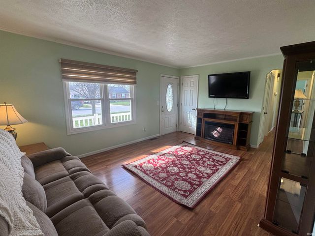 1133 Rosewood Drive, Peru, IN 46970