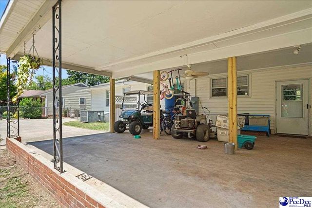 616 Barefoot Street, Hartsville, SC 29550