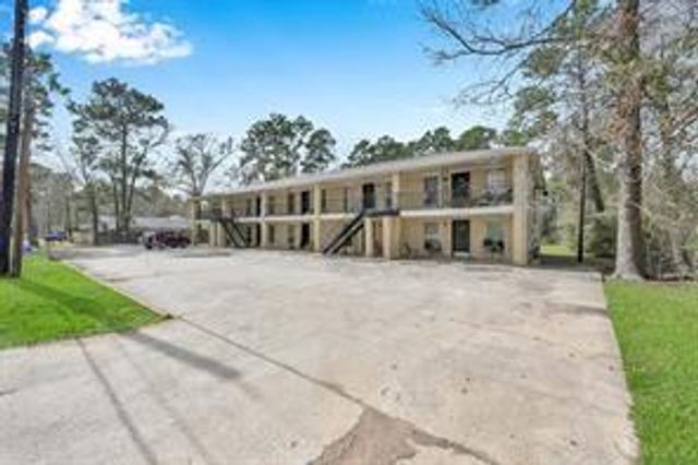 1500 S 3rd Street 7, Conroe, TX 77301