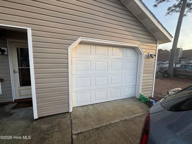 166 Bayberry Road, Newport, NC 28570