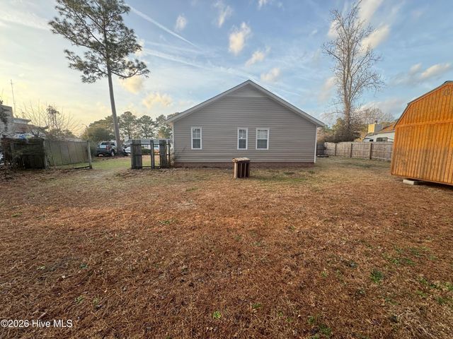 166 Bayberry Road, Newport, NC 28570