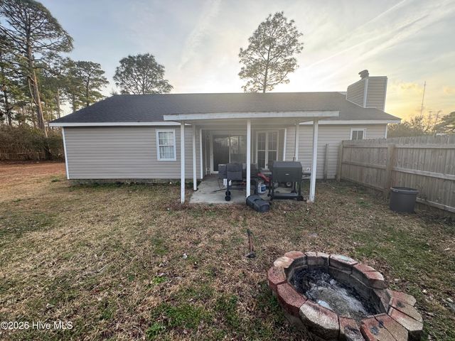 166 Bayberry Road, Newport, NC 28570