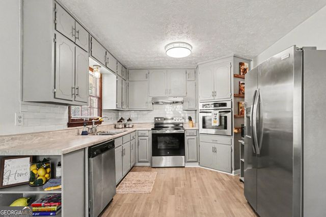 5581 Shadow Rock Drive, Lithonia, GA 30058