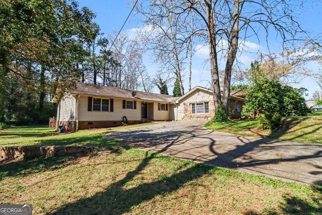 5581 Shadow Rock Drive, Lithonia, GA 30058