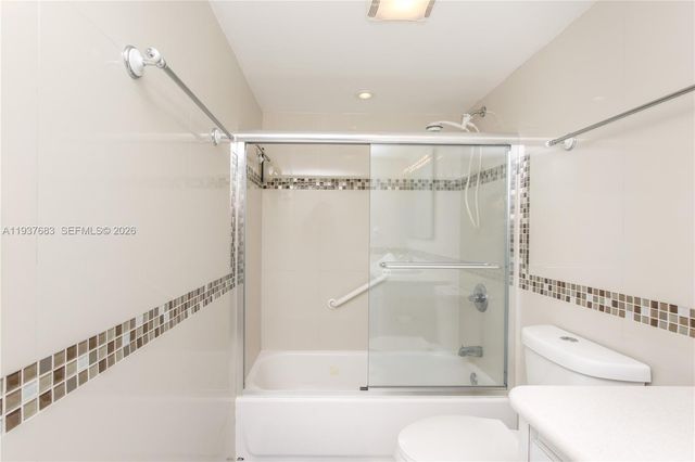 2780 NE 183rd St 901, Aventura, FL 33160