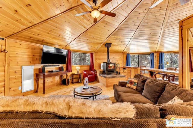 23031 Pine Needles Lane, Idyllwild, CA 92549