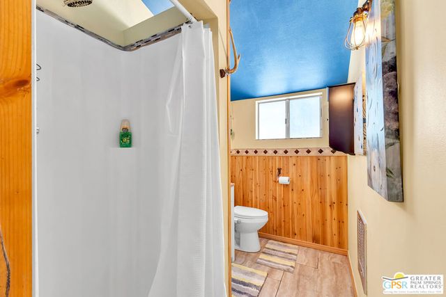 23031 Pine Needles Lane, Idyllwild, CA 92549